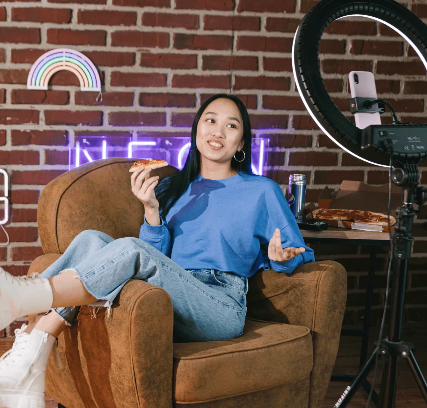 How to Start a Social Media Management Agency (Guide + Checklist)
